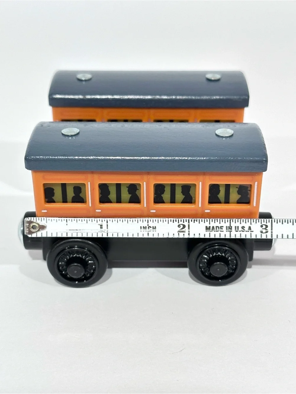 Thomas & Friends Light Up Reveal Annie & Clarabel Wooden Railway
